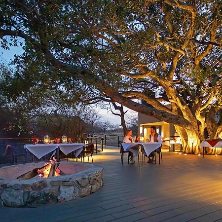 Tuningi Safari Lodge Reserva de Madikwe Exterior foto